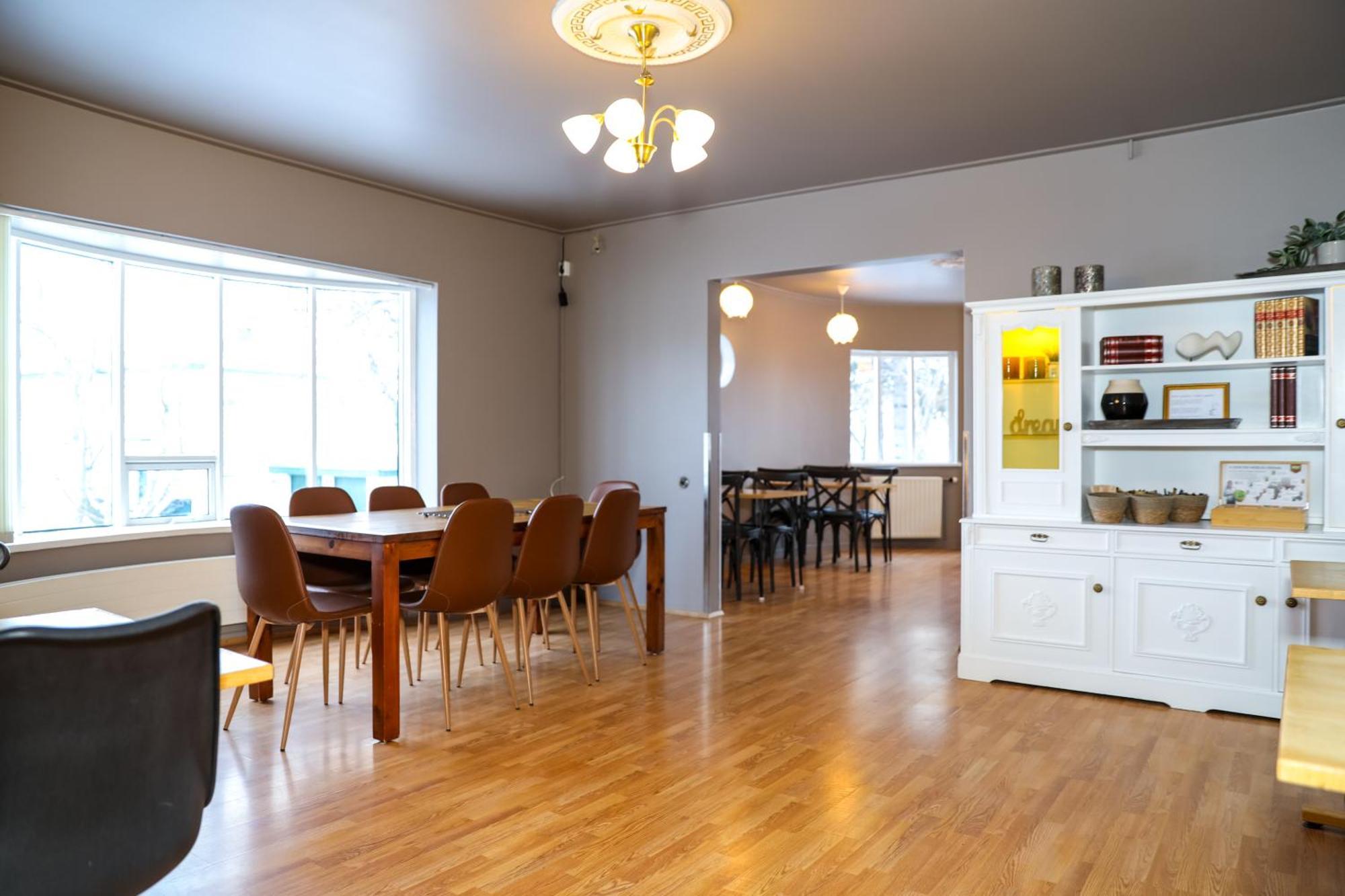 Akureyri Hostel Exteriör bild
