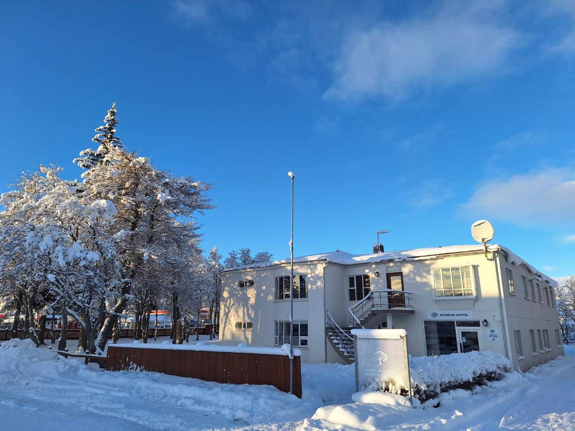 Akureyri Hostel Exteriör bild